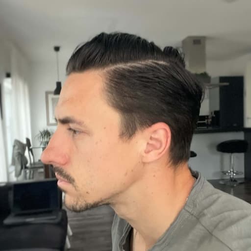 Everyday selfie photo